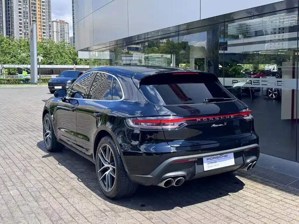 Porsche Macan 2023 — фото 3