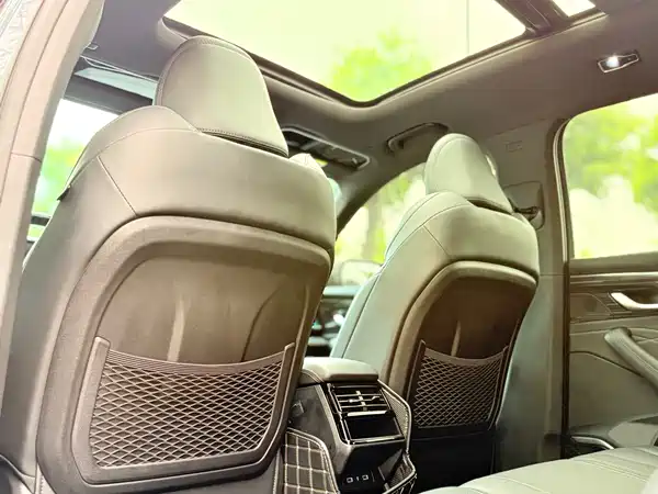 Geely Xingyue L 2024