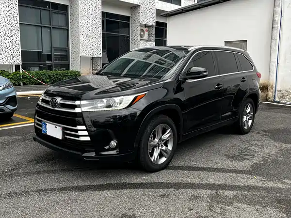 Toyota Highlander 2020