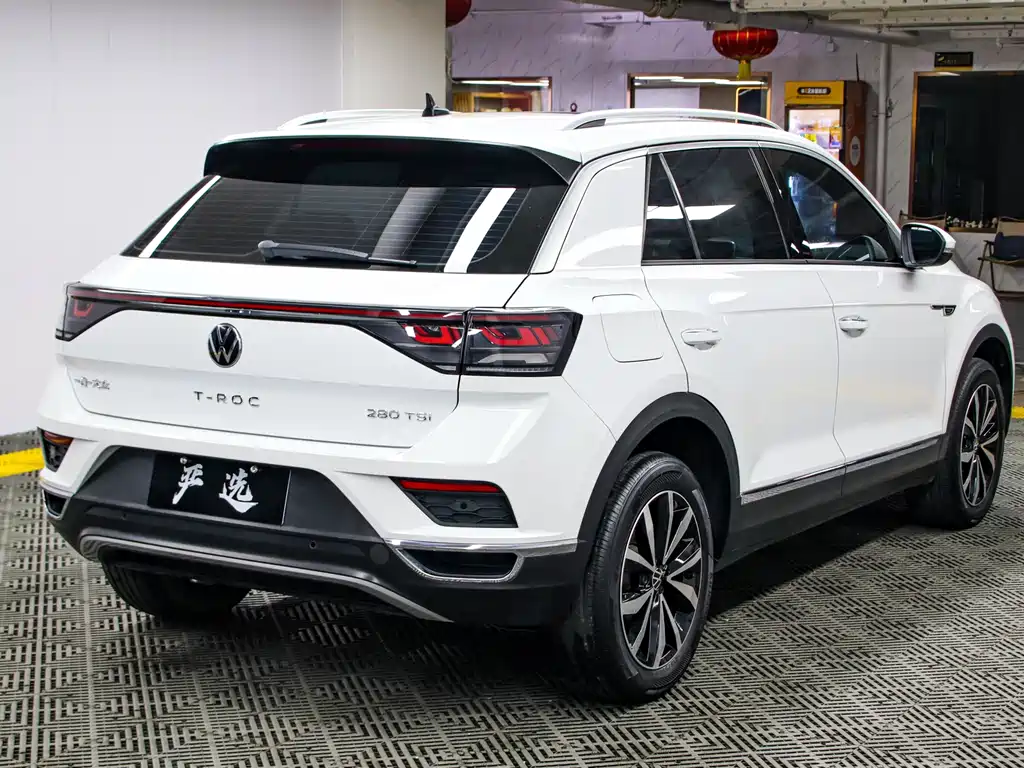 Volkswagen T-Roc 2023 — фото 22