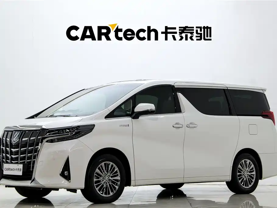 Toyota Alphard 2023 — фото 13