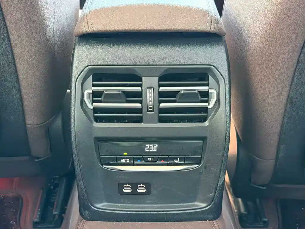 BMW 3 Series 2020 — фото 10