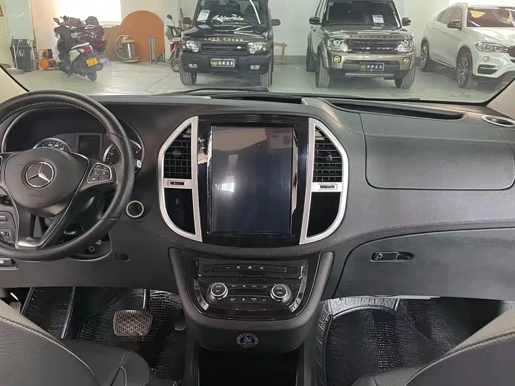 Mercedes-Benz Vito 2021 — фото 19