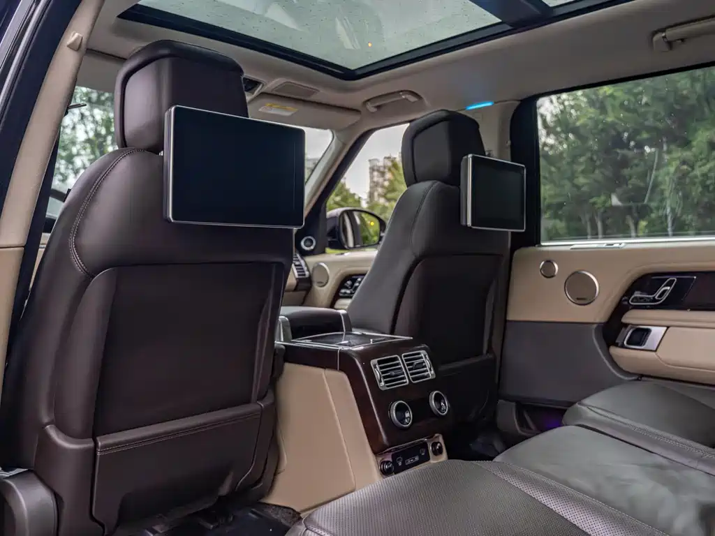 Land Rover Range Rover 2020 — фото 10