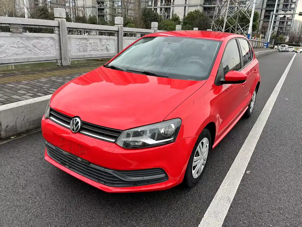 Volkswagen Polo 2017 — фото 1