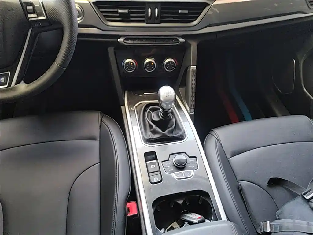 Haval H6 2018 — фото 14