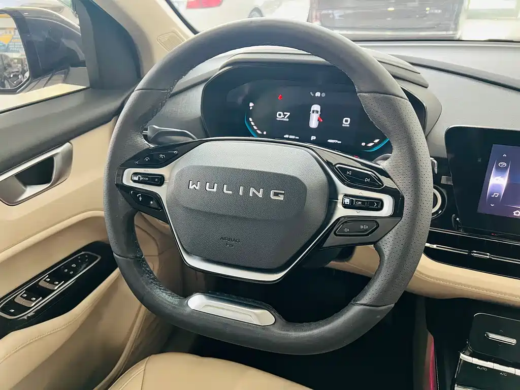 Wuling Victory 2020 — фото 19