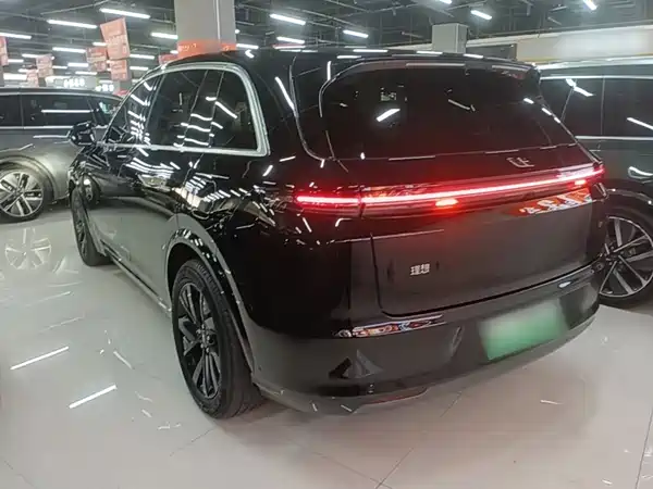Li Auto L7 2023
