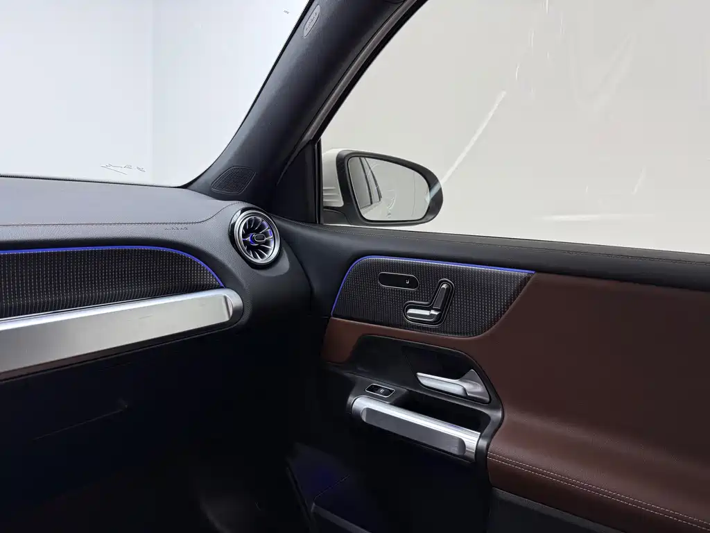 Mercedes-Benz GLB 2022 — фото 12