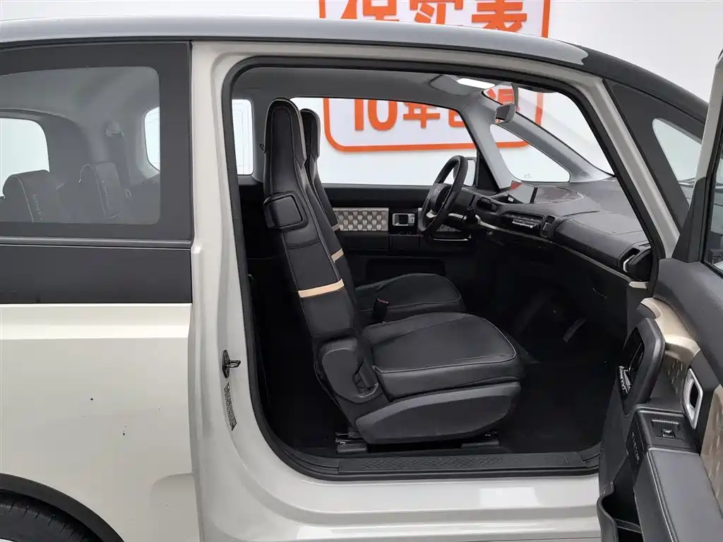 Baojun KiWi EV 2022 — фото 23