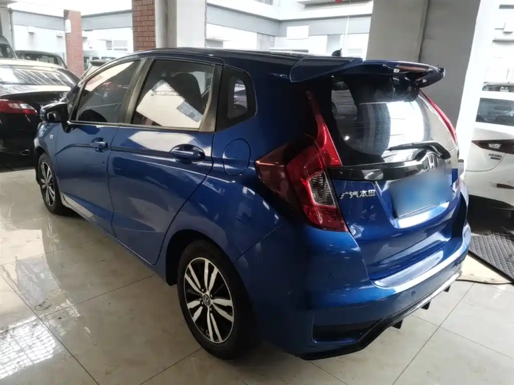 Honda Fit 2018 — фото 5