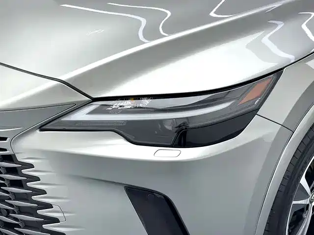 Lexus RX 2023 — фото 18