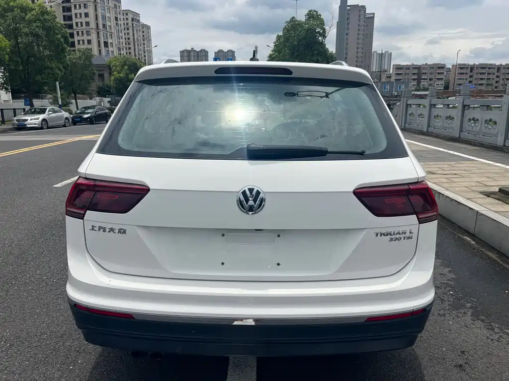 Volkswagen Tiguan L 2017