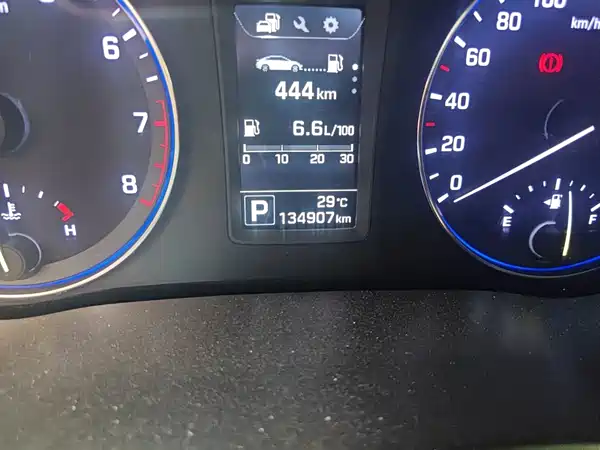 Hyundai Mistra 2015
