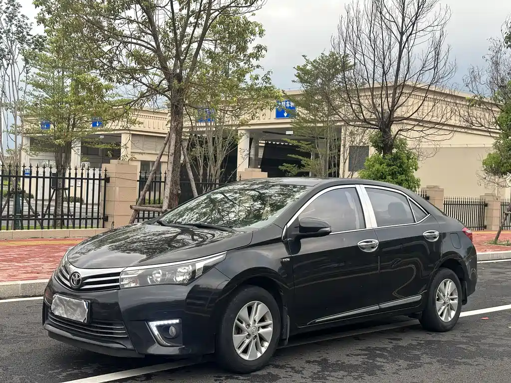 Toyota Corolla 2015