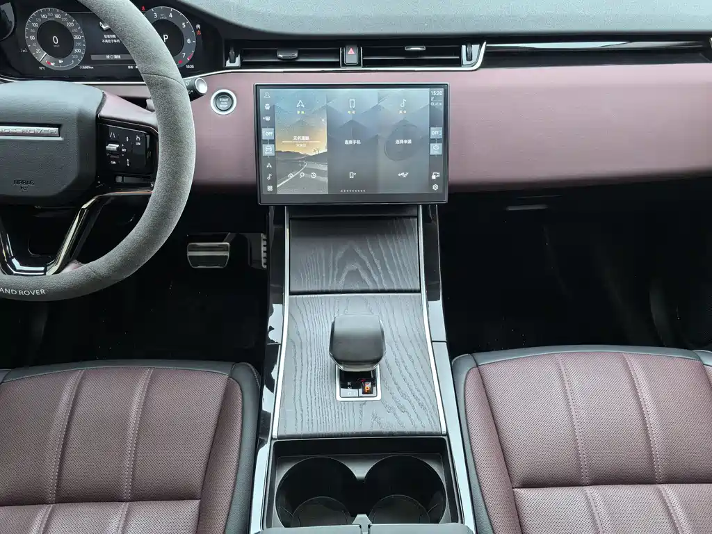 Land Rover Evoque 2025 — фото 13