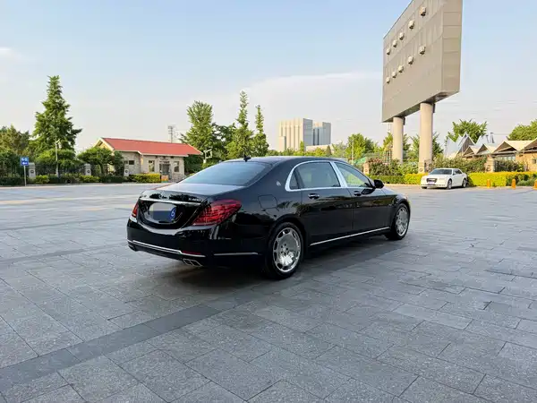 Mercedes-Benz Maybach S-Class 2015