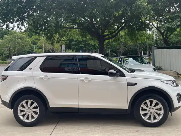 Land Rover Discovery Sport 2019
