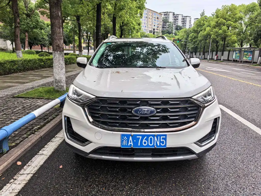 Ford Edge 2022