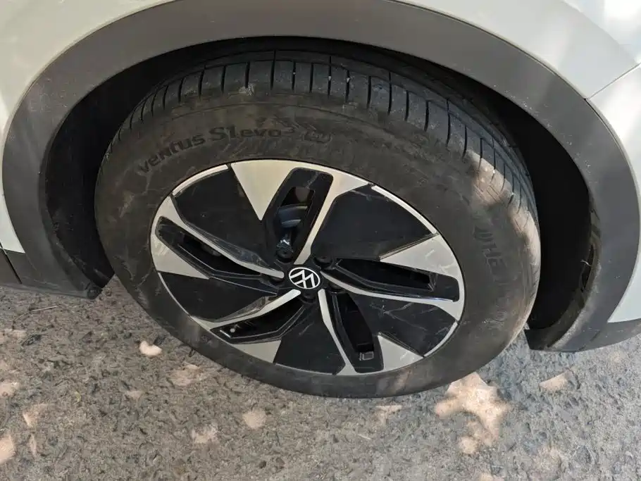 Volkswagen ID 4 CROZZ 2025