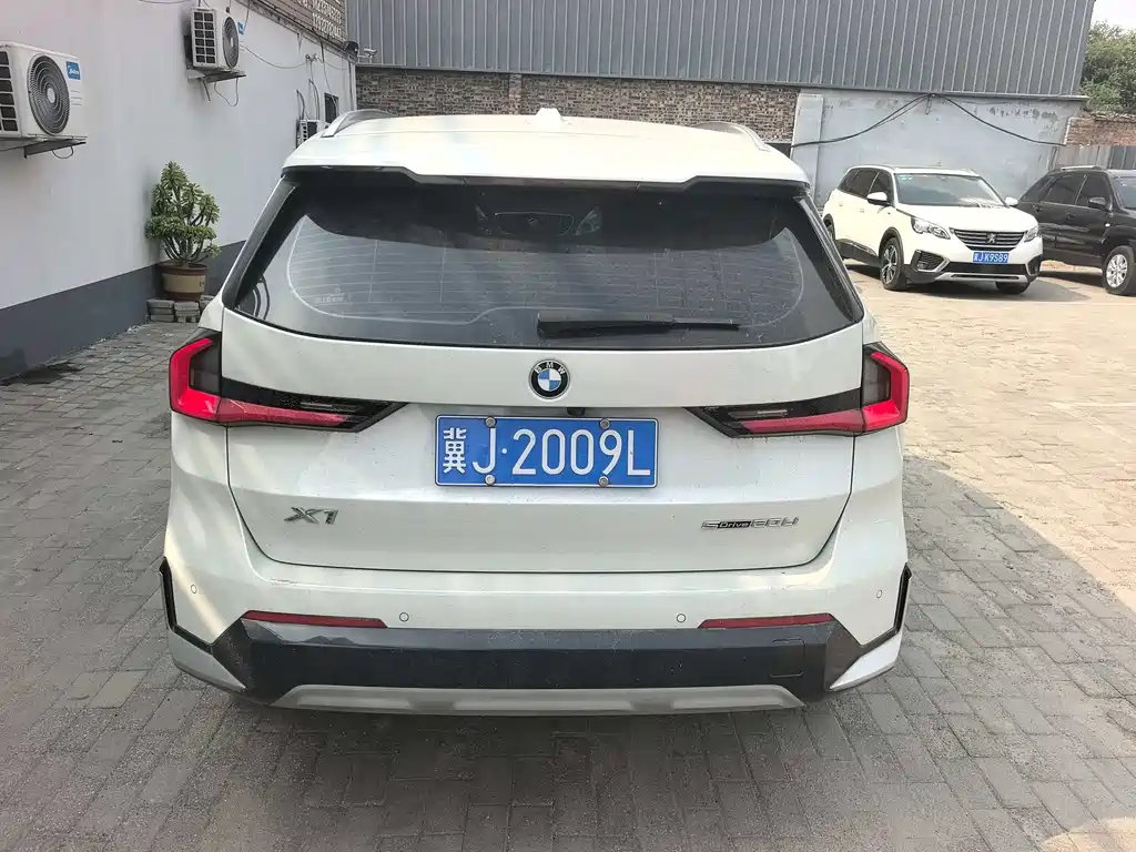 BMW X1 2023 — фото 13