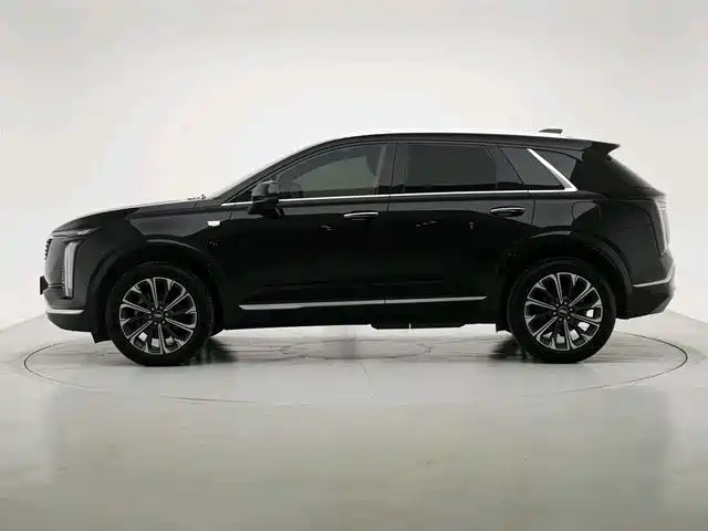 Cadillac XT5 2026