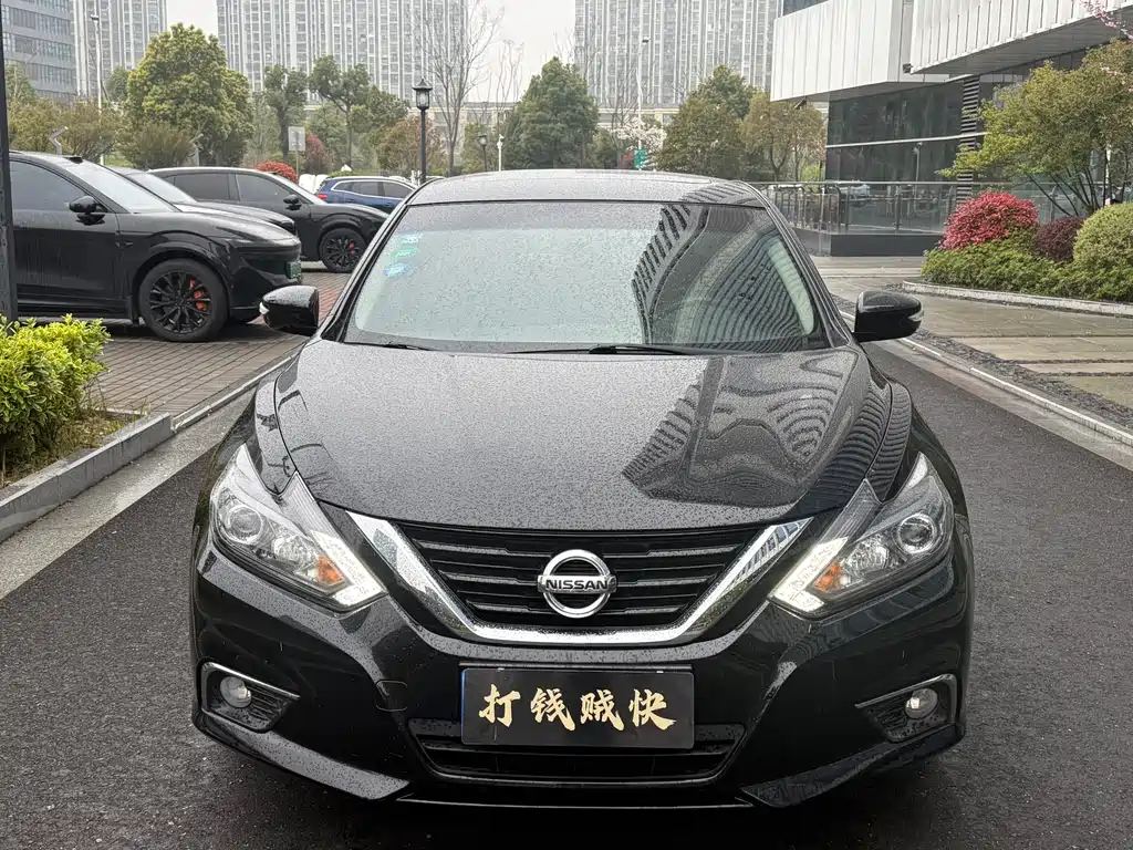Nissan Teana 2018 — фото 1