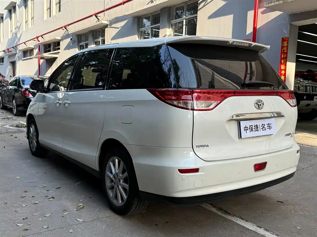 Toyota Previa 2019 — фото 11