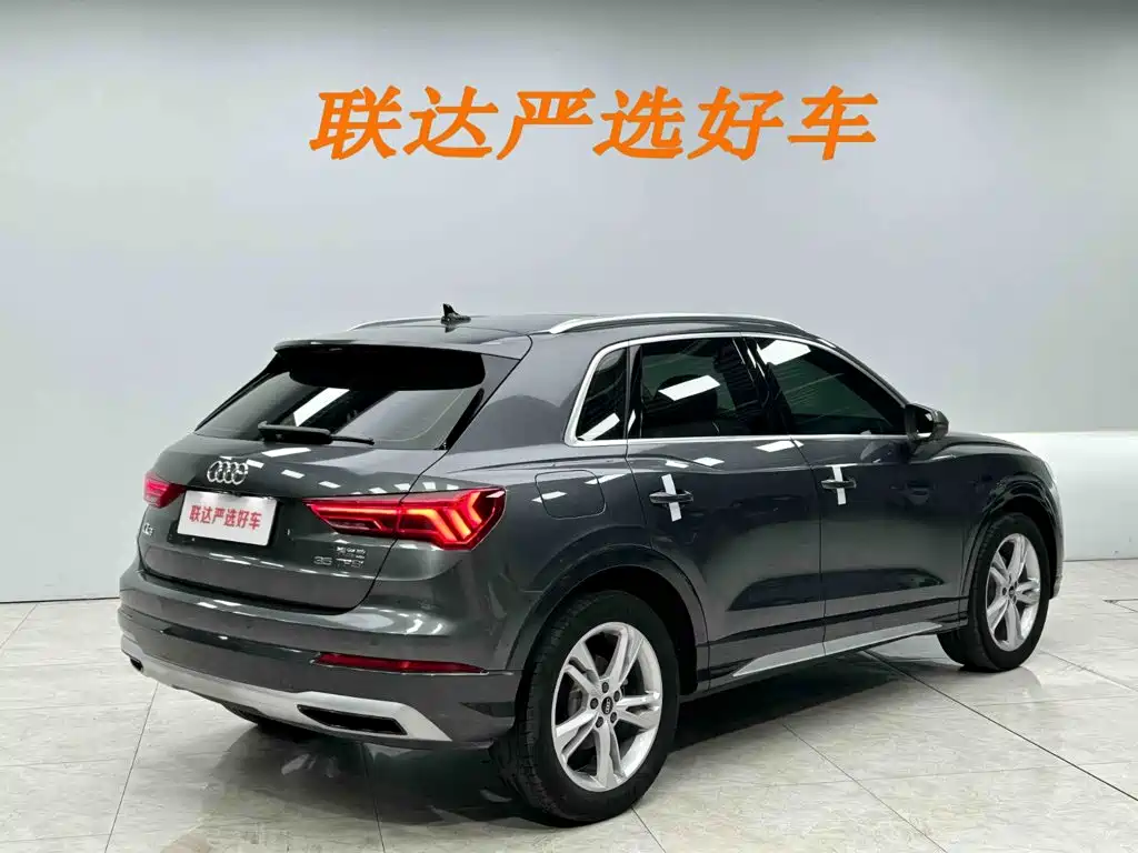 Audi Q3 2022 — фото 26