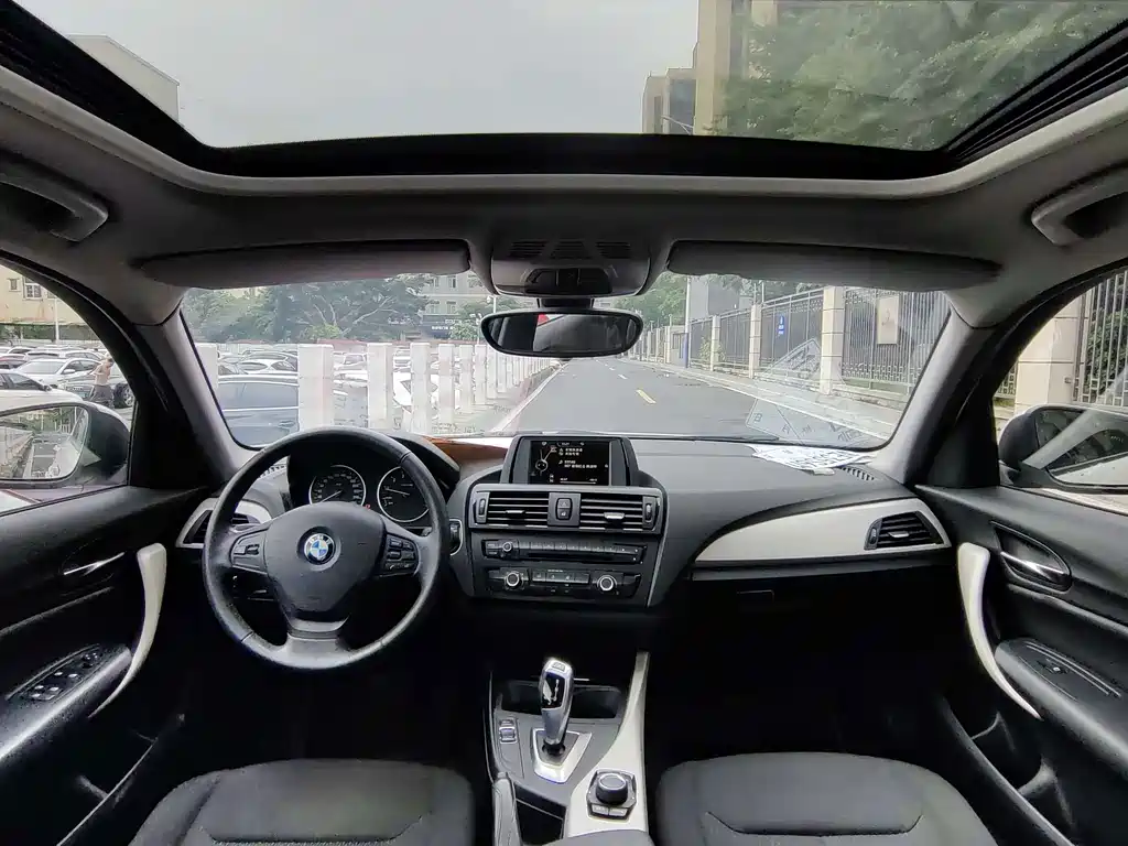 BMW 1 Series 2014 — фото 19