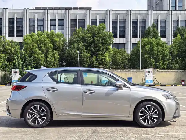 Lexus CT 2019
