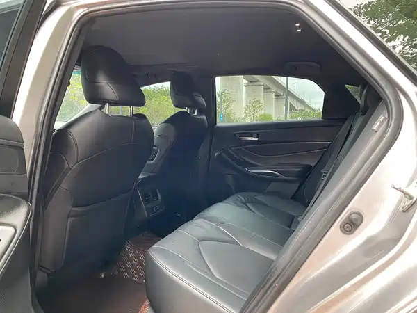 Toyota Avalon 2024