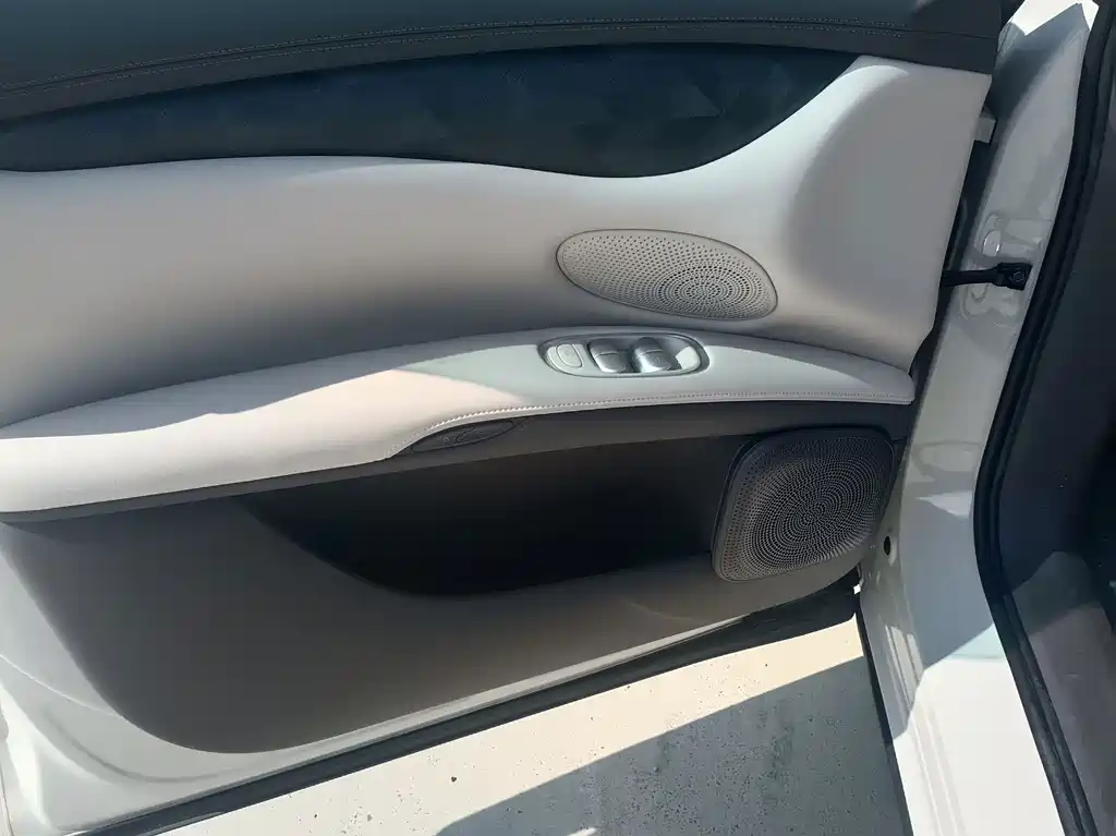 IM Motors LS6 2024 — фото 13