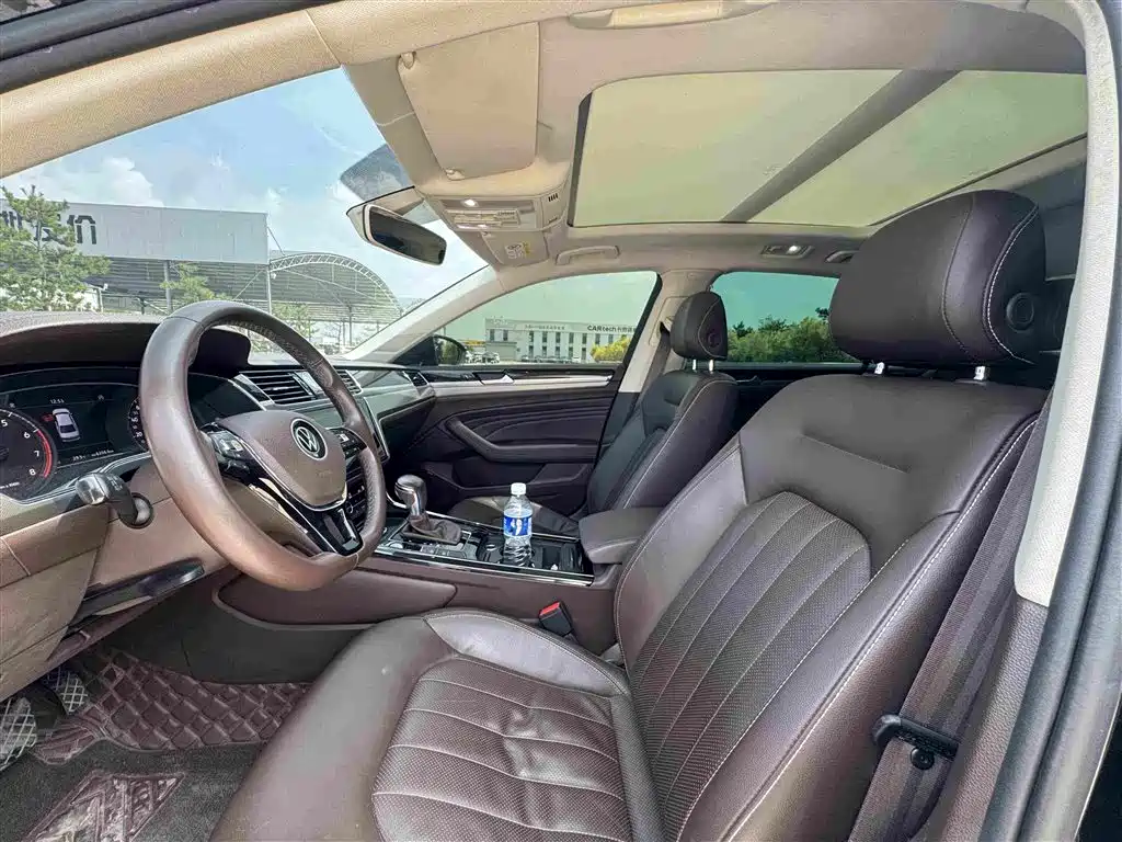 Volkswagen Phideon 2023 — фото 10