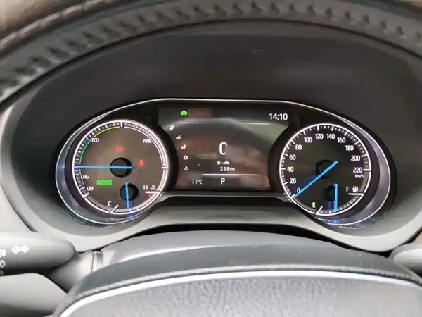 Toyota Harrier 2023