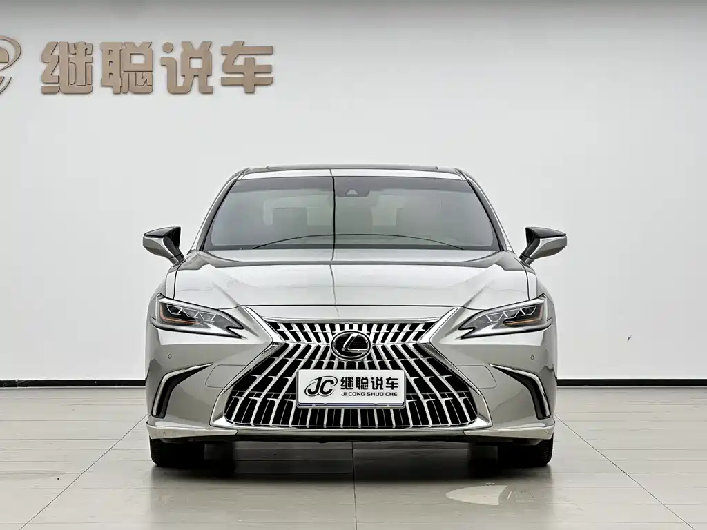 Lexus ES 2021 — фото 2