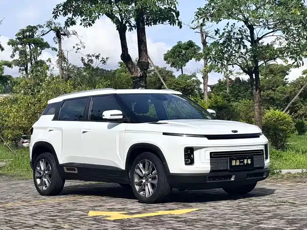 Geely ICON 2020