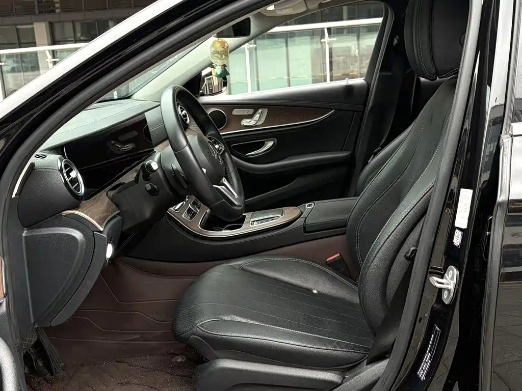 Mercedes-Benz E-Class 2020