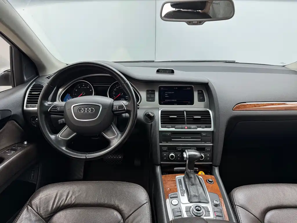 Audi Q7 2015 — фото 18