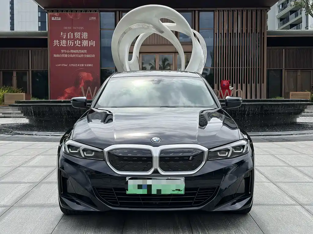 BMW i3 2023 — фото 3