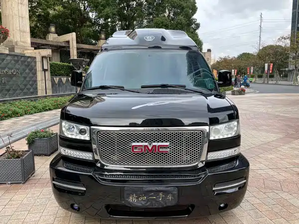 GMC SAVANA 2015
