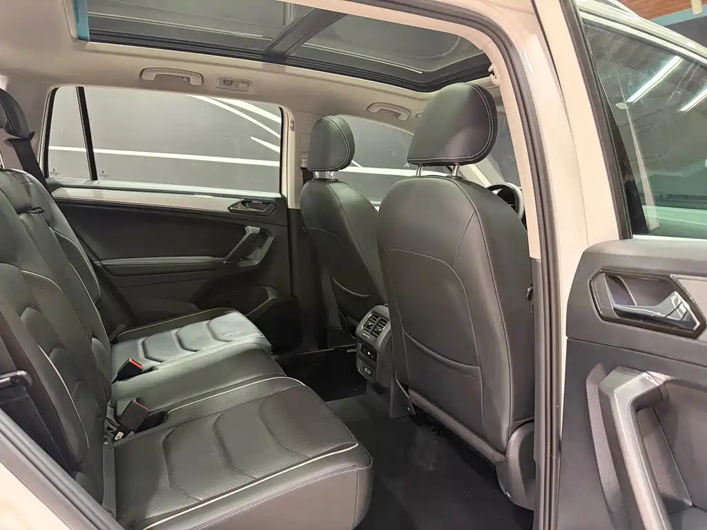 Volkswagen Tiguan L 2018
