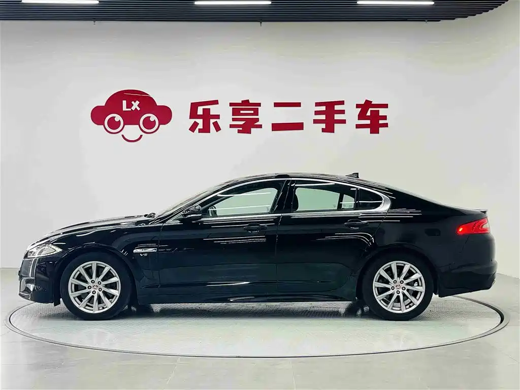 Jaguar XF 2014 — фото 4