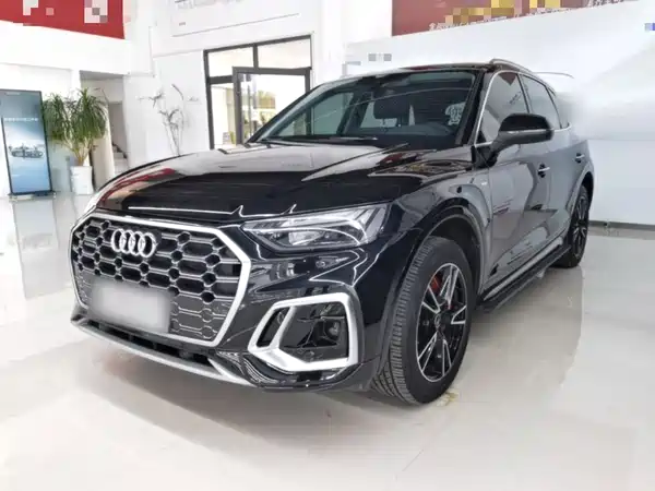 Audi Q5L 2021
