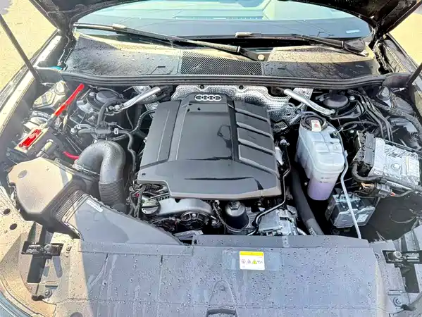 Audi A6L 2023