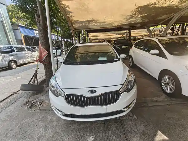 Kia K3 2015