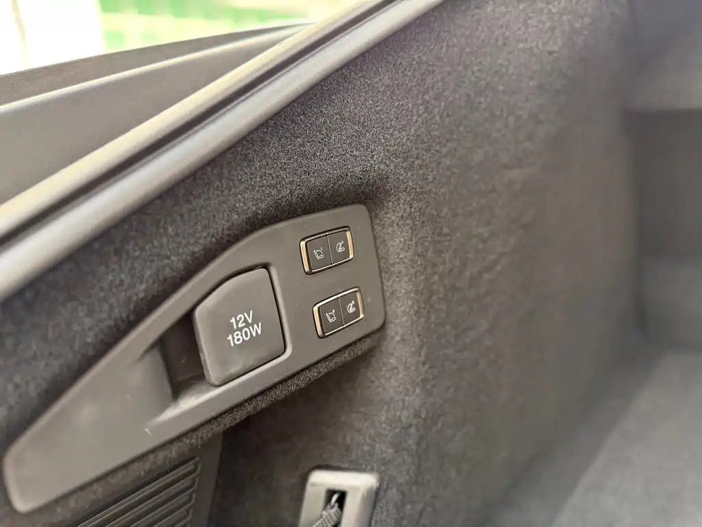 HiPhi Z 2023 — фото 24