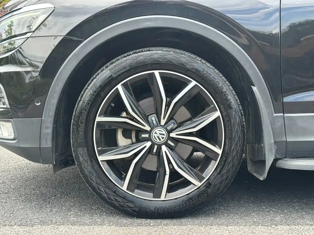 Volkswagen Tiguan L 2019 — фото 21