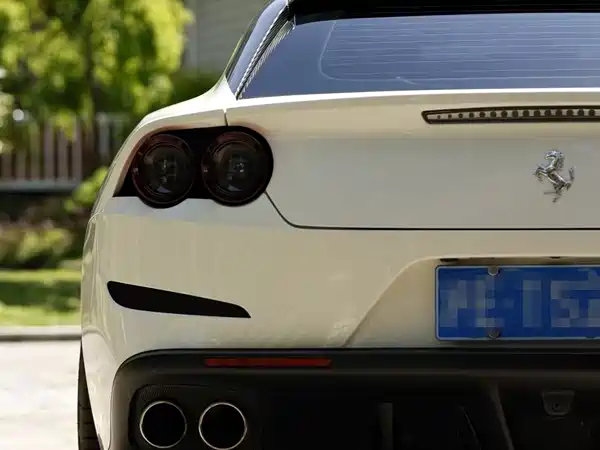 Ferrari GTC4Lusso 2017