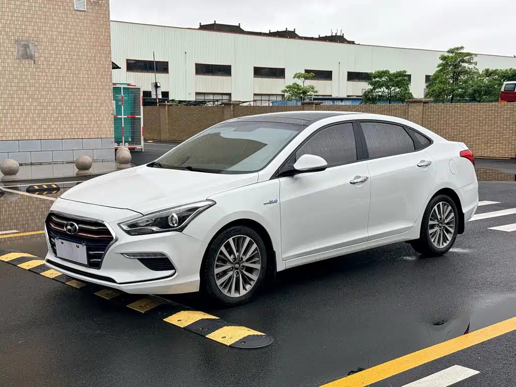 Hyundai Mistra 2019 — фото 1